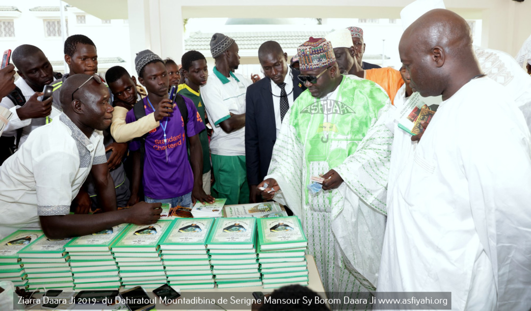 PHOTOS - TIVAOUANE - Les Images de la Ziarra Daara Ji 2019 du Dahiratoul Mountadibina de Serigne Mansour Sy Borom Daara Ji (rta)
