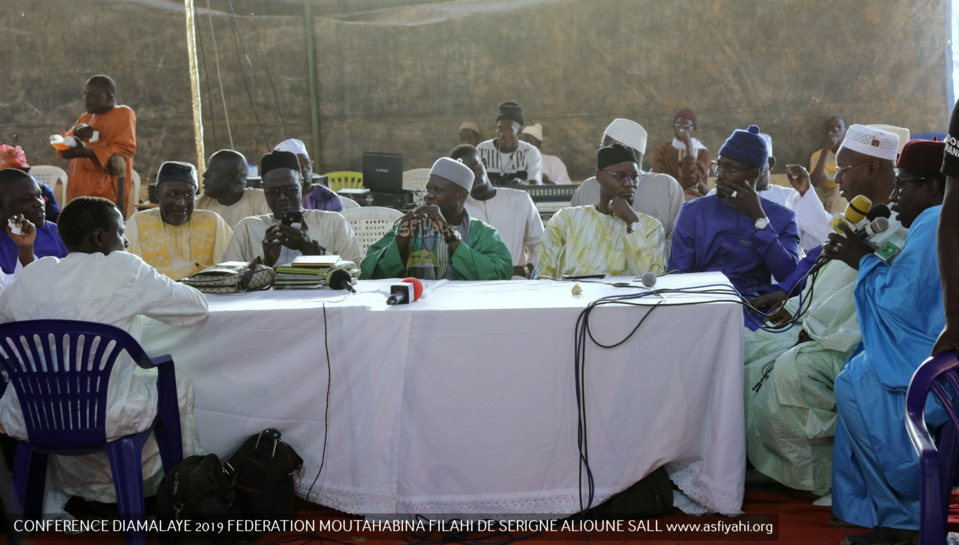 PHOTOS - DIAMALAYE 2019 - Les Images de la Conférence de la Federation Moutahabina Filahi de Serigne Alioune Sall Safietou SY