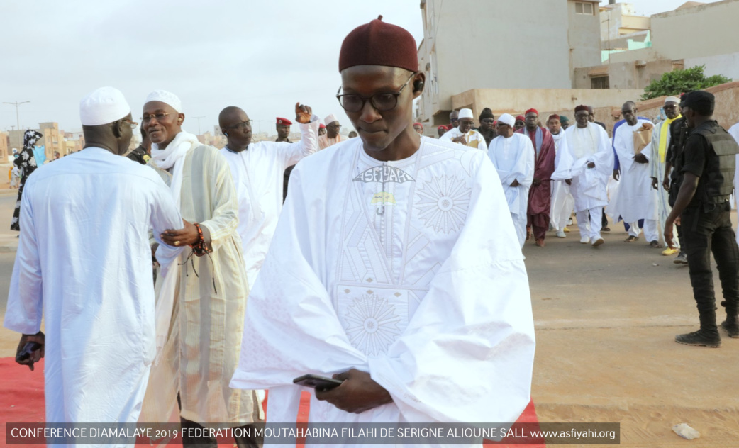 PHOTOS - DIAMALAYE 2019 - Les Images de la Conférence de la Federation Moutahabina Filahi de Serigne Alioune Sall Safietou SY