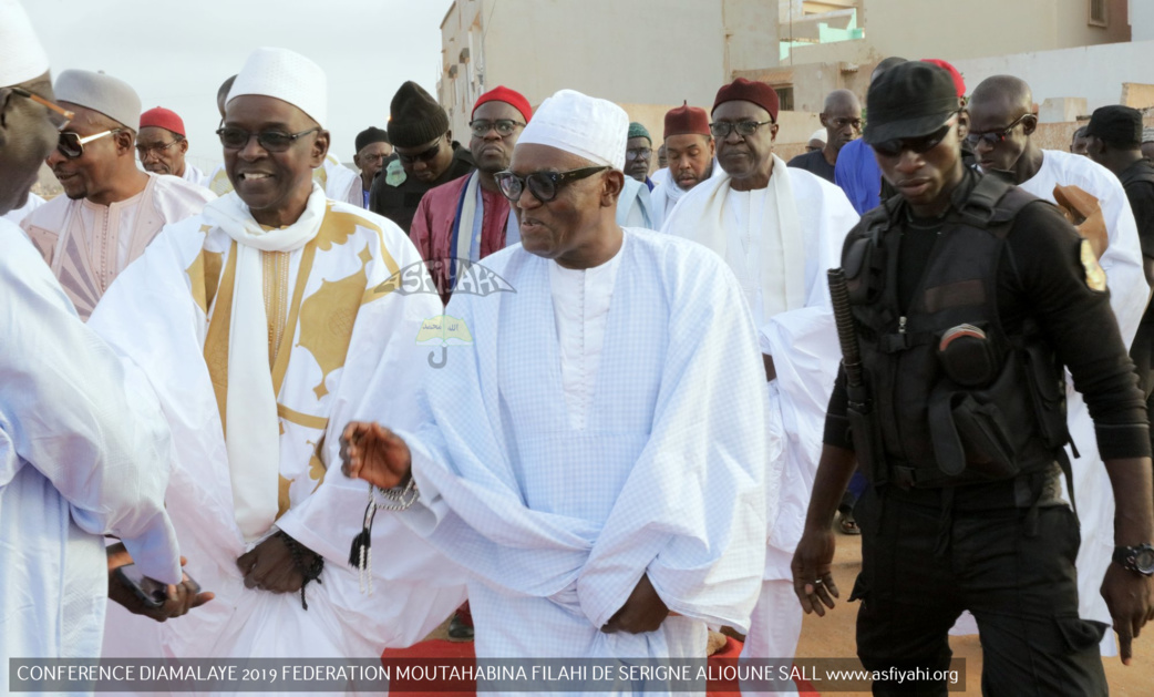 PHOTOS - DIAMALAYE 2019 - Les Images de la Conférence de la Federation Moutahabina Filahi de Serigne Alioune Sall Safietou SY
