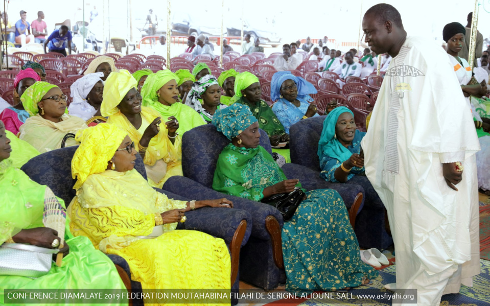 PHOTOS - DIAMALAYE 2019 - Les Images de la Conférence de la Federation Moutahabina Filahi de Serigne Alioune Sall Safietou SY