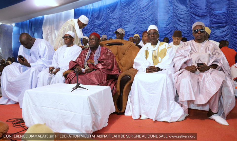 PHOTOS - DIAMALAYE 2019 - Les Images de la Conférence de la Federation Moutahabina Filahi de Serigne Alioune Sall Safietou SY
