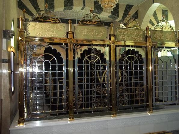 PHOTOS : Les Travaux  du Mausolée de Serigne Babacar Sy ( RTA )