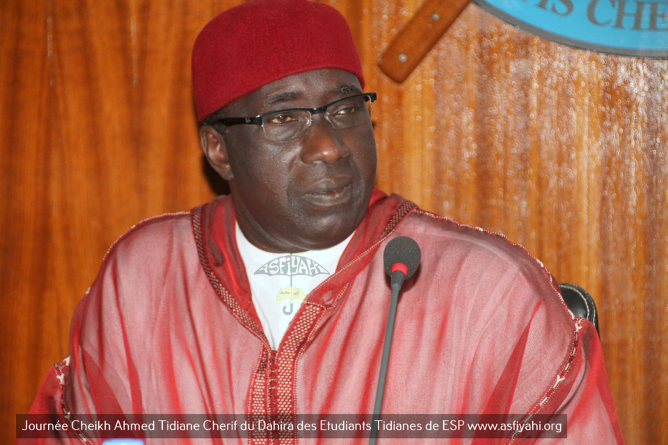 PHOTOS - Les Images de la Journée Cheikh Ahmed Tidiane Cherif (rta) organisée par la Dahira des Etudiants Tidianes de L'ESP, présidée par Serigne Habib Sy Babacar