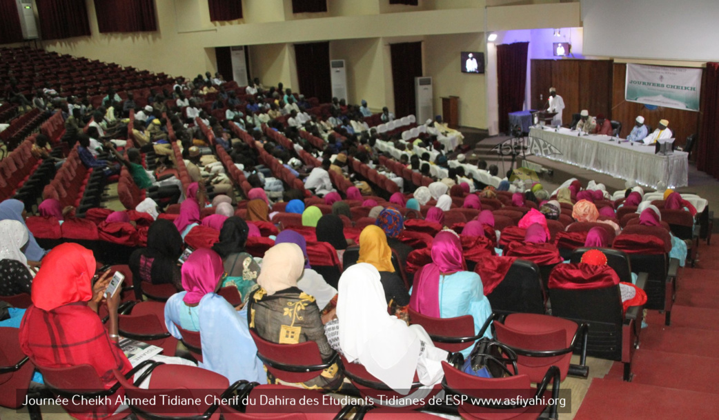 PHOTOS - Les Images de la Journée Cheikh Ahmed Tidiane Cherif (rta) organisée par la Dahira des Etudiants Tidianes de L'ESP, présidée par Serigne Habib Sy Babacar