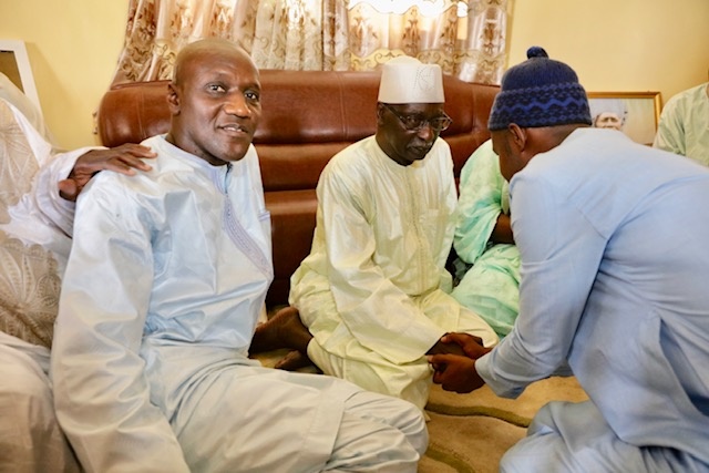 Reconstruction de la Grande Mosquée de Fass Bâtiment: Fass à l’honneur chez le Khalife Général des Tidianes Serigne Babacar Sy Mansour Reconstruction de la Grande Mosquée de Fass Bâtiment: Fass à l’honneur chez le Khalife Général des Tidianes Serigne Babacar Sy Mansour