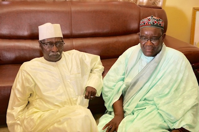 Reconstruction de la Grande Mosquée de Fass Bâtiment: Fass à l’honneur chez le Khalife Général des Tidianes Serigne Babacar Sy Mansour Reconstruction de la Grande Mosquée de Fass Bâtiment: Fass à l’honneur chez le Khalife Général des Tidianes Serigne Babacar Sy Mansour