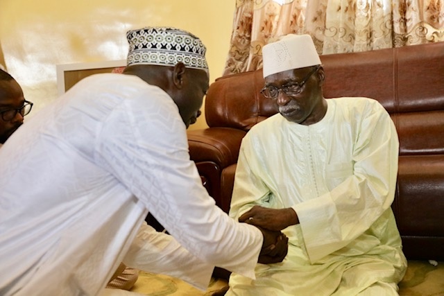 Reconstruction de la Grande Mosquée de Fass Bâtiment: Fass à l’honneur chez le Khalife Général des Tidianes Serigne Babacar Sy Mansour Reconstruction de la Grande Mosquée de Fass Bâtiment: Fass à l’honneur chez le Khalife Général des Tidianes Serigne Babacar Sy Mansour