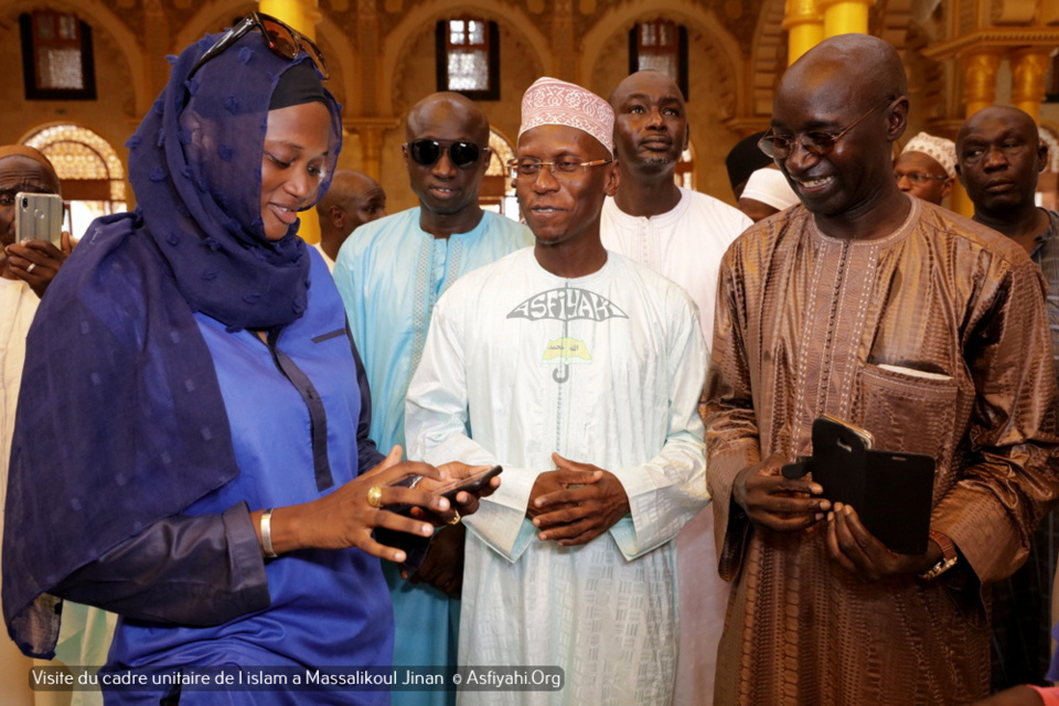 PHOTOS - Visite du Cadre Unitaire de l'islam à la Grande Mosquée Massalikoul Jinaan. L’histoire de la belle cohabitation religieuse du Sénégal.magnifiée