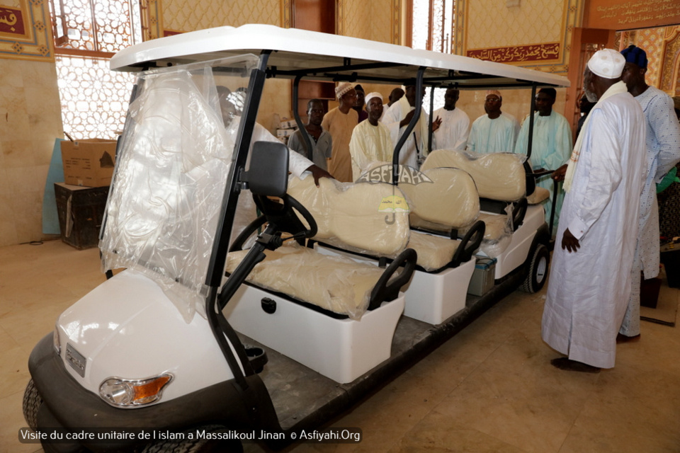 PHOTOS - Visite du Cadre Unitaire de l'islam à la Grande Mosquée Massalikoul Jinaan. L’histoire de la belle cohabitation religieuse du Sénégal.magnifiée