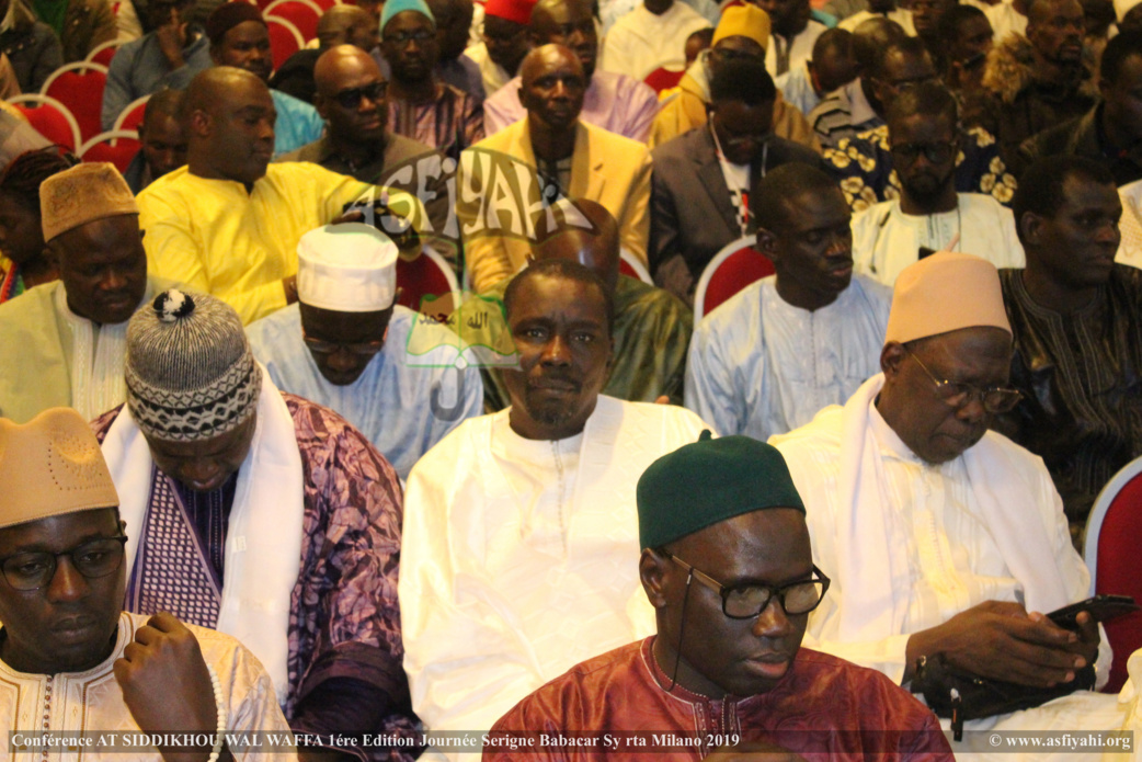 PHOTO - ITALIE - MILAN : Les Images de la Journée Serigne Babacar Sy rta à Milano présidée par Serigne Moustapha Sy Abdou et animée par El hadji Doudou Kend Mbaye PHOTO - ITALIE - MILAN : Les Images de la Journée Serigne Babacar Sy rta à Milano présidée par Serigne Moustapha Sy Abdou et animée par El hadji Doudou Kend Mbaye