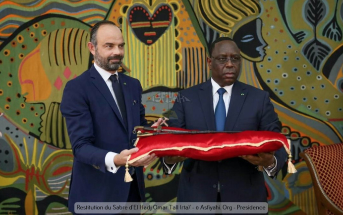 PHOTOS - Le sabre de l’Aigle d’Alwar d'ElHadj Oumar Tall (rta) restitué au Sénégal 