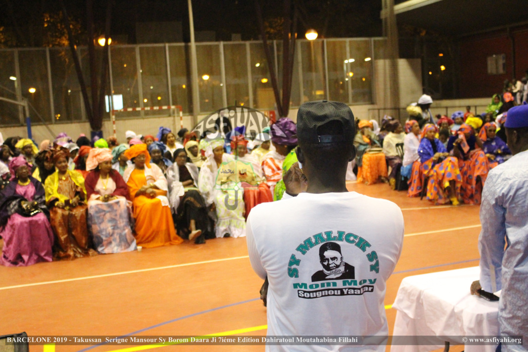 PHOTO - ESPAGNE - BARCELONE : Les Images du Takoussan Serigne Mansour Sy Borom Daara Ji prèsidé par Serigne Habib Sy Mansour et animé par El Hadji Sam Mboup