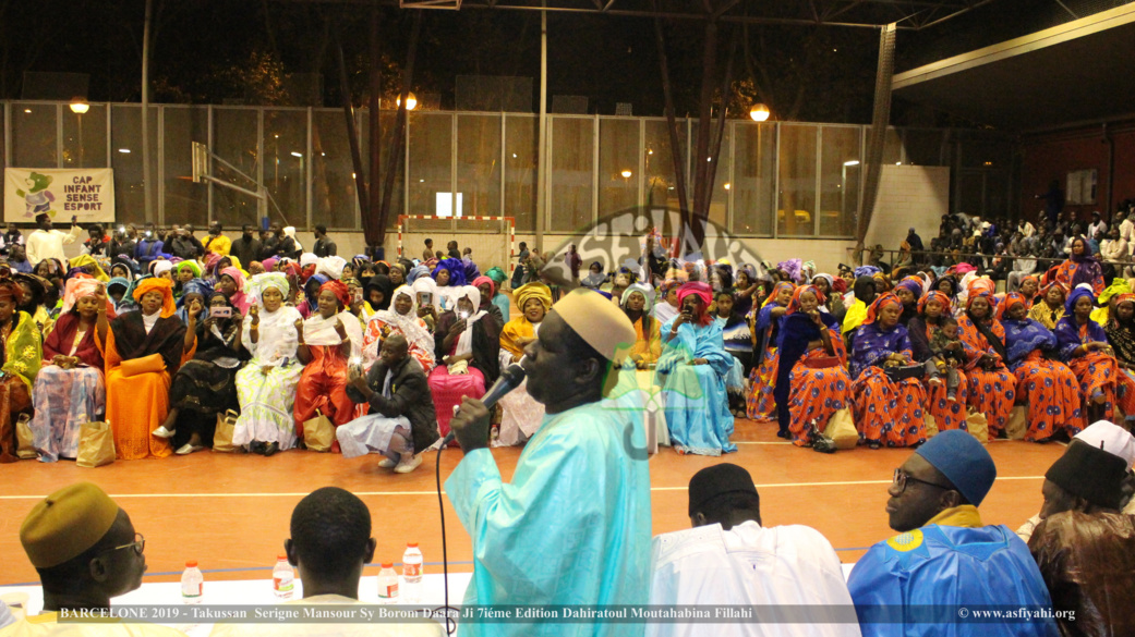 PHOTO - ESPAGNE - BARCELONE : Les Images du Takoussan Serigne Mansour Sy Borom Daara Ji prèsidé par Serigne Habib Sy Mansour et animé par El Hadji Sam Mboup