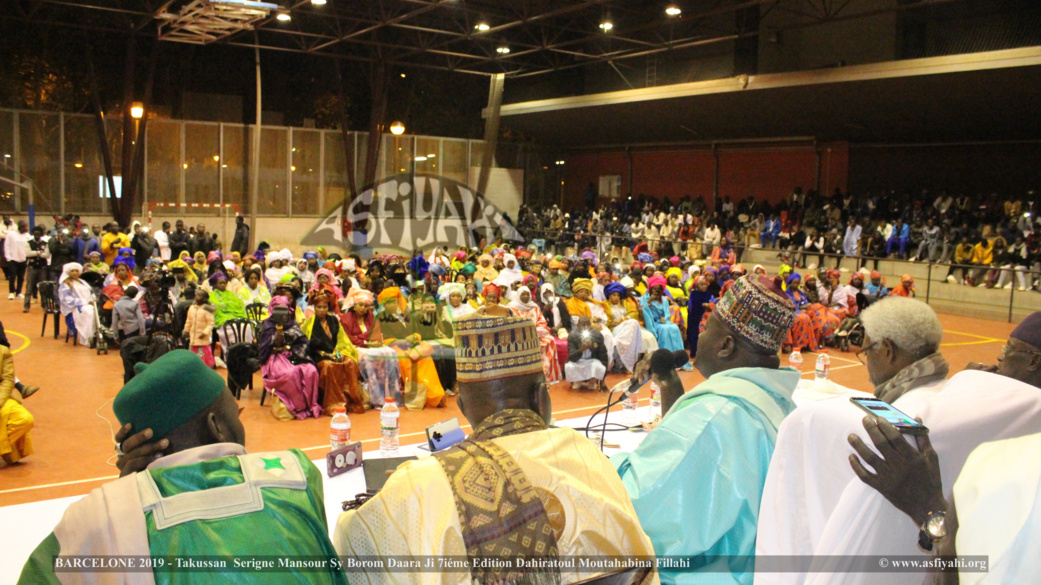 PHOTO - ESPAGNE - BARCELONE : Les Images du Takoussan Serigne Mansour Sy Borom Daara Ji prèsidé par Serigne Habib Sy Mansour et animé par El Hadji Sam Mboup