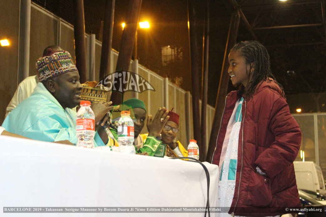 PHOTO - ESPAGNE - BARCELONE : Les Images du Takoussan Serigne Mansour Sy Borom Daara Ji prèsidé par Serigne Habib Sy Mansour et animé par El Hadji Sam Mboup