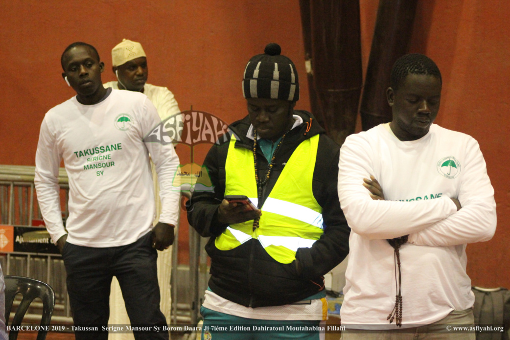 PHOTO - ESPAGNE - BARCELONE : Les Images du Takoussan Serigne Mansour Sy Borom Daara Ji prèsidé par Serigne Habib Sy Mansour et animé par El Hadji Sam Mboup