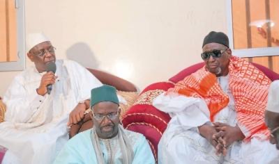 LOUGA - Macky Sall sollicite des prières auprès de Thierno Bachir, réitère son appel pour la lutte contre l’extremisme; Thierno Bachir Tall lui offre une résidence à Louga 