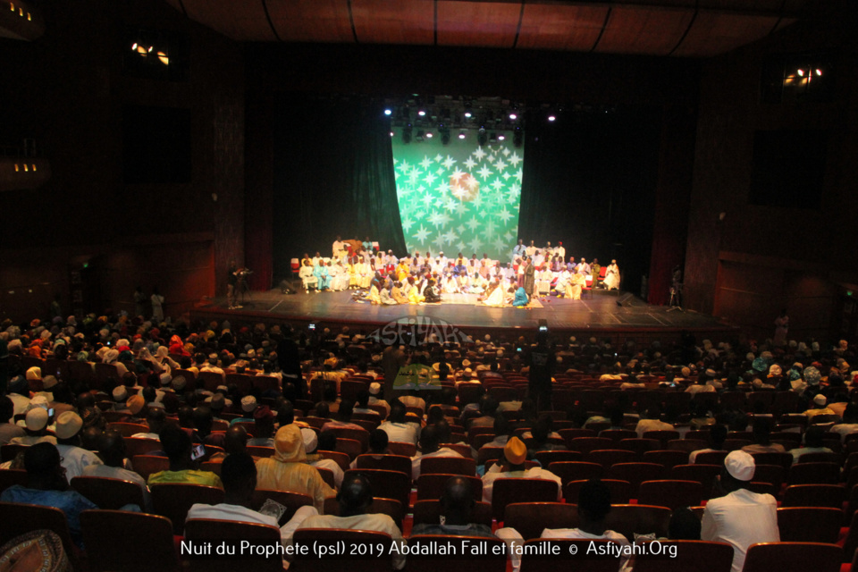 PHOTOS - GRAND THÉÂTRE - Les Images de la nuit du Prophète (psl) organisée par El Haddj Abdallah Fall et famille