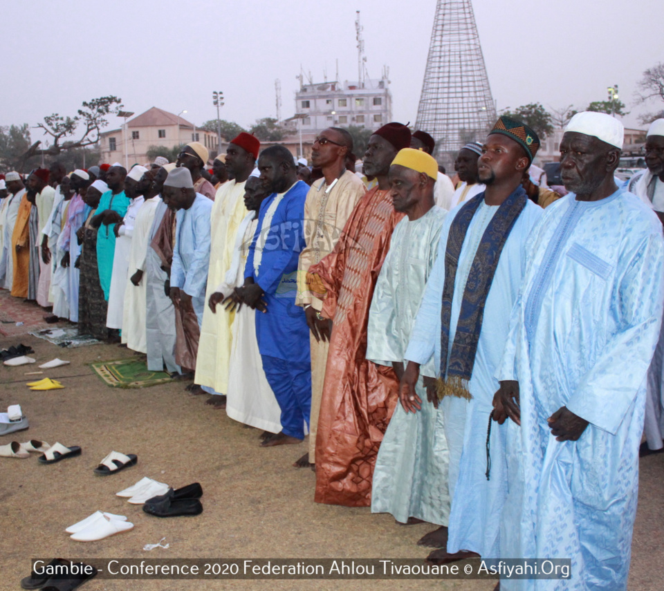 PHOTOS - GAMBIE - Les Images de la Conférence de la fédération Ahlou Tivaouane de Banjul, présidée par Serigne Babacar Sy Mansour 