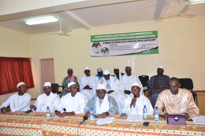 PHOTOS - LE CADRE D’ECHANGE ET D’ORGANISATION DES DISCIPLES DE THIERNO MOHAMADOU SAÏDOU BA AU SERVICE DU DENTAL DE MEDINA GOUNASS PHOTOS - LE CADRE D’ECHANGE ET D’ORGANISATION DES DISCIPLES DE THIERNO MOHAMADOU SAÏDOU BA AU SERVICE DU DENTAL DE MEDINA GOUNASS