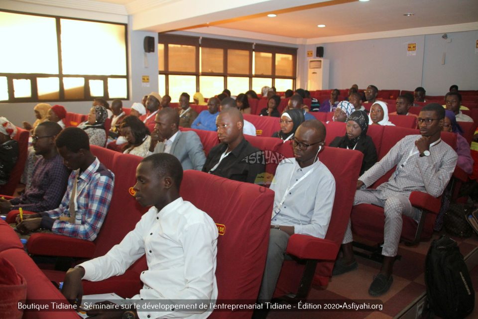 PHOTOS - Les Images du Séminaire sur le développement de l’entrepreneuriat Tidiane, Édition 2020, organisé par la Boutique Tidiane 