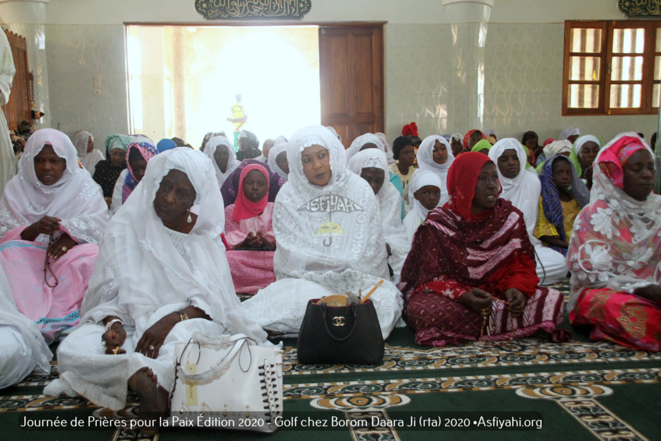 PHOTOS - PAIX AU SENEGAL DANS LE CONTEXTE DU CORONAVIRUS ET DE LA CRIMINALITÉ - Les Images de la Journée de Prières organisée à Golf Chez Serigne Mansour SY  Borom Daara Ji (rta)