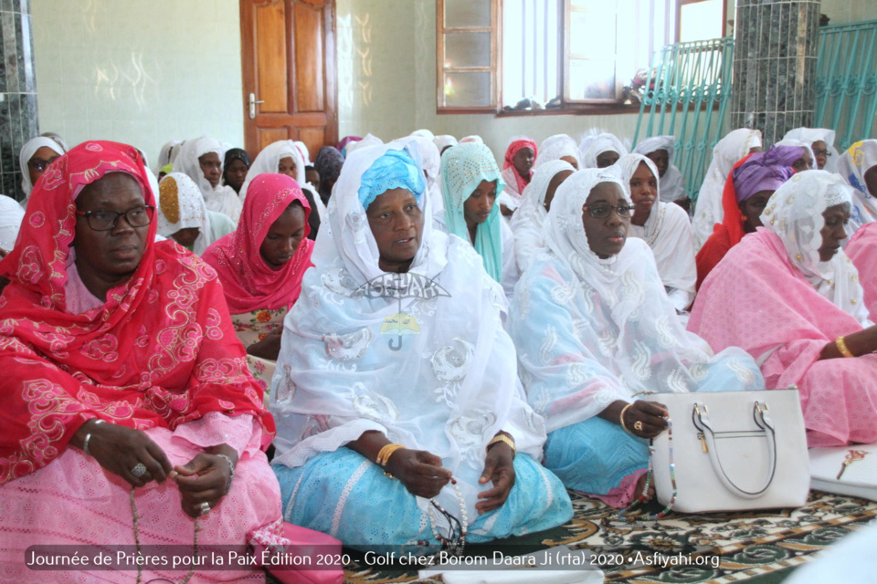 PHOTOS - PAIX AU SENEGAL DANS LE CONTEXTE DU CORONAVIRUS ET DE LA CRIMINALITÉ - Les Images de la Journée de Prières organisée à Golf Chez Serigne Mansour SY  Borom Daara Ji (rta)