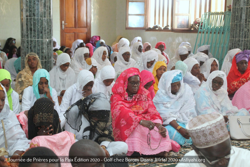 PHOTOS - PAIX AU SENEGAL DANS LE CONTEXTE DU CORONAVIRUS ET DE LA CRIMINALITÉ - Les Images de la Journée de Prières organisée à Golf Chez Serigne Mansour SY  Borom Daara Ji (rta)