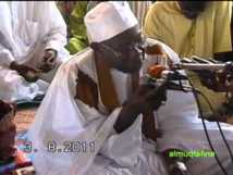 VIDEO - Serigne Abdoul Aziz Sy Al Amine : Extrait Tafsir Al-Quran 2011 du Dahira Muqtafina