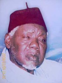 CONTRIBUTION : El Hadji Abdoul Aziz SY ou l’humilité incarnée CONTRIBUTION : El Hadji Abdoul Aziz SY ou l’humilité incarnée