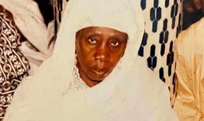 MEDINA BAYE - Rappel à Dieu Yaye Fatima Zahra Niass bint Cheikhal Islam Ibrahima Niasse (rta) MEDINA BAYE - Rappel à Dieu Yaye Fatima Zahra Niass bint Cheikhal Islam Ibrahima Niasse (rta)