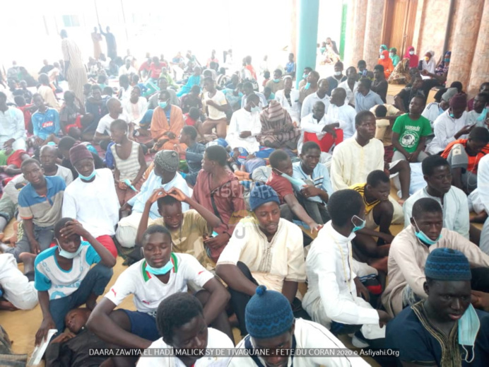 PHOTOS - FÊTE DU CORAN AU DAARA de la ZAWIYA ELHADJI MALICK SY de TIVAOUANE - Les apprenants prennent congés (BEUR) pour les besoins de la Tabaski PHOTOS - FÊTE DU CORAN AU DAARA de la ZAWIYA ELHADJI MALICK SY de TIVAOUANE - Les apprenants prennent congés (BEUR) pour les besoins de la Tabaski