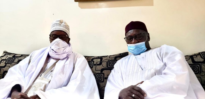 TIVAOUANE - Le Khalif Général des Tidianes reòoit la Dèlègation du Khalif Général des Mourides conduit par son porte-parole Serigne Bassirou Mbacké Abdou Khadre.