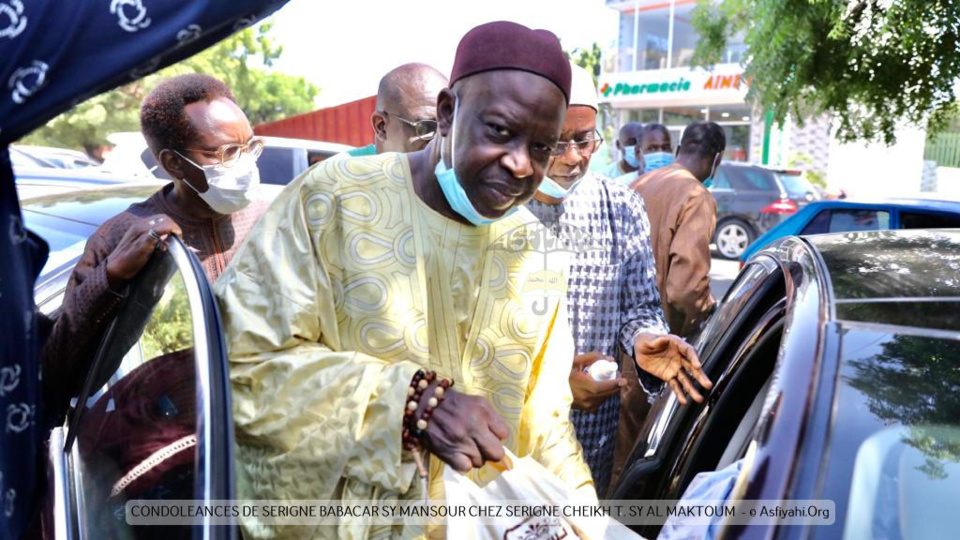 PHOTOS - FANN RESIDENCE - Serigne Babacar Sy Mansour chez Serigne Cheikh Tidiane Sy Al Maktoum