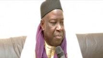 VIDEO - Entretien avec Serigne Mansour Sy Djamil sur le Mawlid et le Sens du Takussan Baye Djamil VIDEO - Entretien avec Serigne Mansour Sy Djamil sur le Mawlid et le Sens du Takussan Baye Djamil