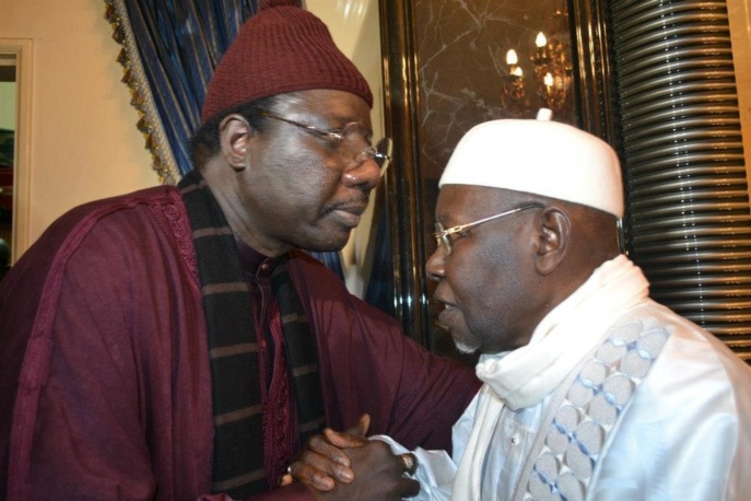 VIDEO : Les Images de la visite de Serigne Moustapha Sy chez Serigne Mansour Sy Borom Daara Yi 