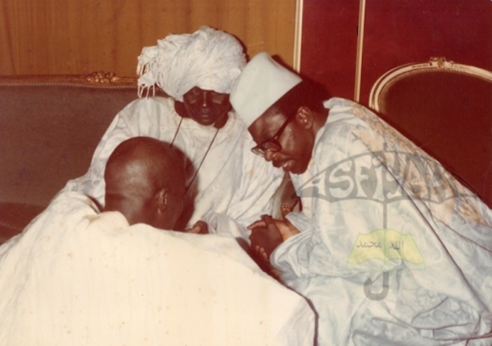 PHOTOS : Visite de Courtoisie de Serigne Cheikh Tidiane Sy Al Maktoum à Serigne Abdou Lahat Mbacké lors de sa venue à Dakar 