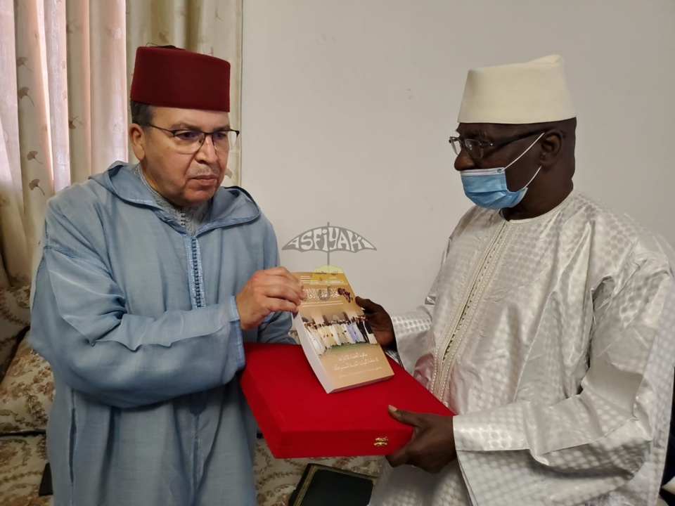 PHOTOS - TIVAOUANE - Visite d’une délégation du Roi Mohamed 6, conduite par Abdel Latif Beghdouri 