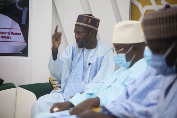 PHOTOS ET VIDÉO: Plateau Spécial 40éme Edition Journées Cheikh, sous le Haut patronage du Roi Mouhammed VI - Les valeurs de paix, de tolérance et de cohabitation entre les peuples magnifiées PHOTOS ET VIDÉO: Plateau Spécial 40éme Edition Journées Cheikh, sous le Haut patronage du Roi Mouhammed VI - Les valeurs de paix, de tolérance et de cohabitation entre les peuples magnifiées