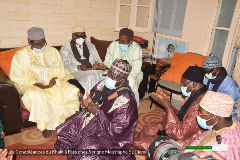 PHOTOS - FASS - Les Images des condoléances de Serigne Babacar Sy Mansour et de la famille Sy à la famille de Serigne Moustapha Sy Djamil suite au rappel à Dieu de Serigne Abdoul Aziz Sy Djamil 