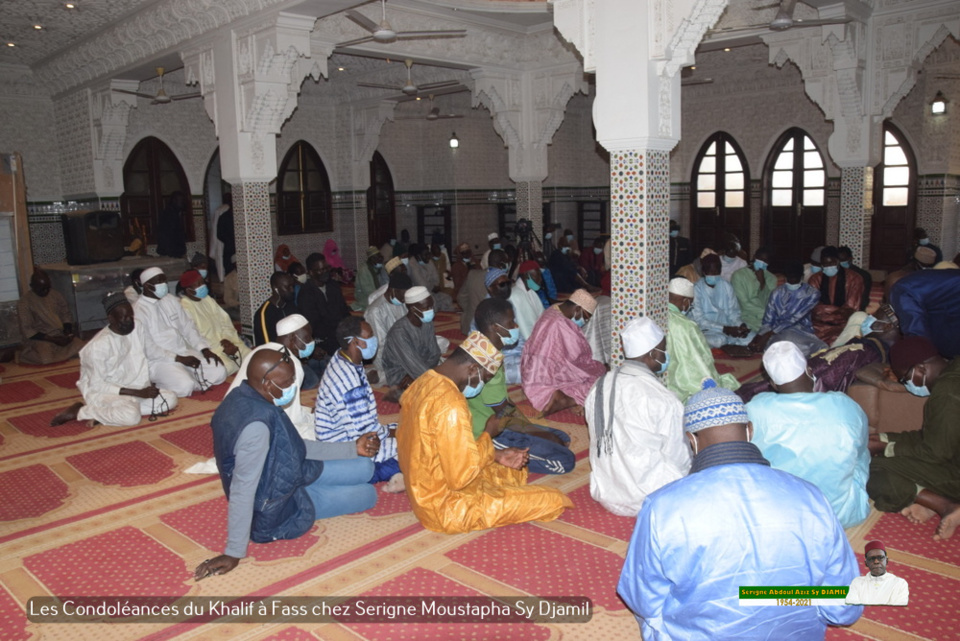 PHOTOS - FASS - Les Images des condoléances de Serigne Babacar Sy Mansour et de la famille Sy à la famille de Serigne Moustapha Sy Djamil suite au rappel à Dieu de Serigne Abdoul Aziz Sy Djamil 