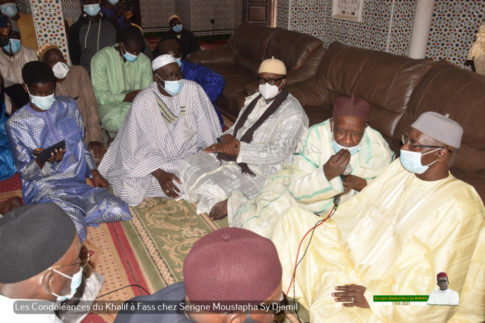 PHOTOS - FASS - Les Images des condoléances de Serigne Babacar Sy Mansour et de la famille Sy à la famille de Serigne Moustapha Sy Djamil suite au rappel à Dieu de Serigne Abdoul Aziz Sy Djamil 