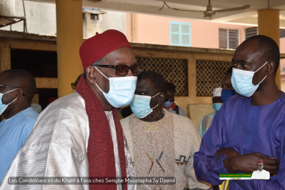 PHOTOS - FASS - Les Images des condoléances de Serigne Babacar Sy Mansour et de la famille Sy à la famille de Serigne Moustapha Sy Djamil suite au rappel à Dieu de Serigne Abdoul Aziz Sy Djamil 