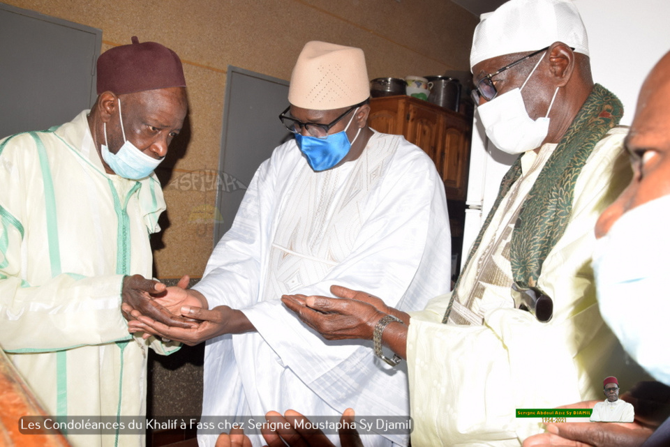 PHOTOS - FASS - Les Images des condoléances de Serigne Babacar Sy Mansour et de la famille Sy à la famille de Serigne Moustapha Sy Djamil suite au rappel à Dieu de Serigne Abdoul Aziz Sy Djamil 