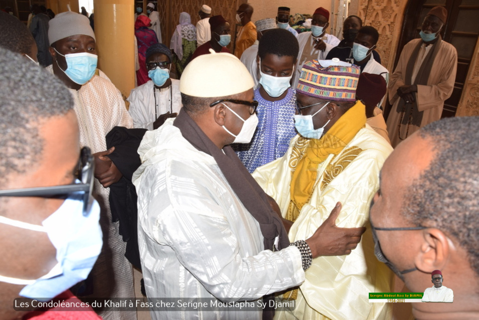 PHOTOS - FASS - Les Images des condoléances de Serigne Babacar Sy Mansour et de la famille Sy à la famille de Serigne Moustapha Sy Djamil suite au rappel à Dieu de Serigne Abdoul Aziz Sy Djamil 