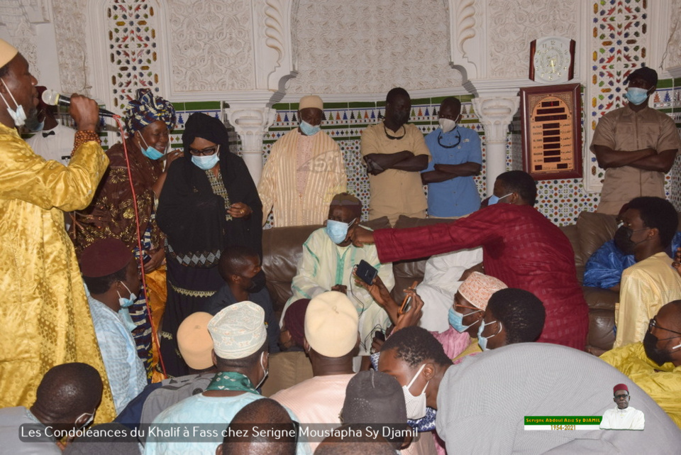 PHOTOS - FASS - Les Images des condoléances de Serigne Babacar Sy Mansour et de la famille Sy à la famille de Serigne Moustapha Sy Djamil suite au rappel à Dieu de Serigne Abdoul Aziz Sy Djamil 