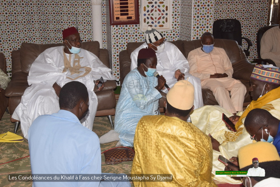 PHOTOS - FASS - Les Images des condoléances de Serigne Babacar Sy Mansour et de la famille Sy à la famille de Serigne Moustapha Sy Djamil suite au rappel à Dieu de Serigne Abdoul Aziz Sy Djamil 