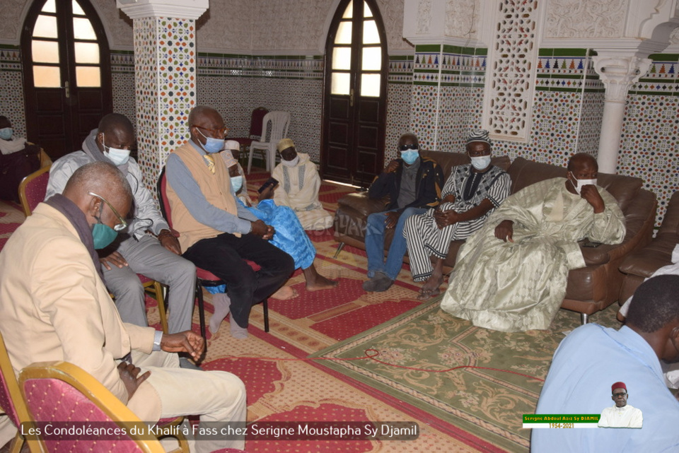 PHOTOS - FASS - Les Images des condoléances de Serigne Babacar Sy Mansour et de la famille Sy à la famille de Serigne Moustapha Sy Djamil suite au rappel à Dieu de Serigne Abdoul Aziz Sy Djamil 