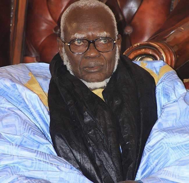 Touba: Le khalif général des mourides dégage une somme de 50 millions de Fcfa pour les familles des victimes des tensions et remercie la délégation des émissaires, conduite par Serigne Mansour Sy Dabakh.